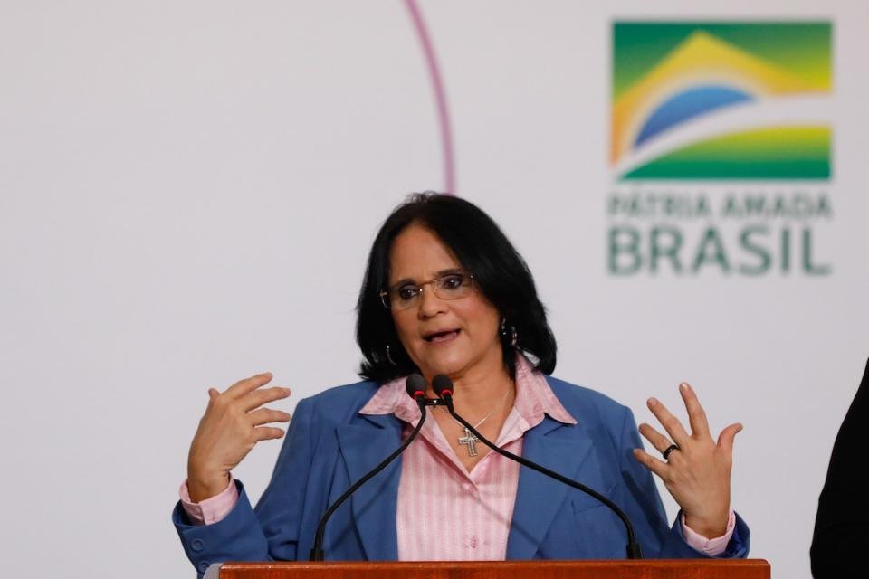 Damares Alves