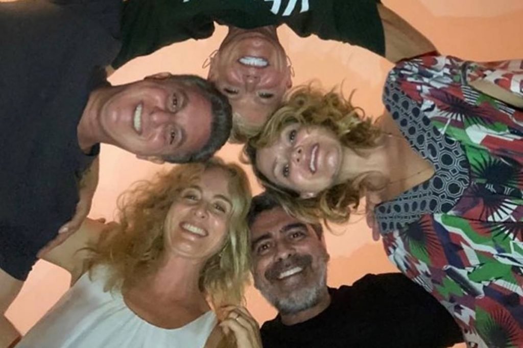 Xuxa, Angélica, Eliana, Lucian Huck e Junno Andrade