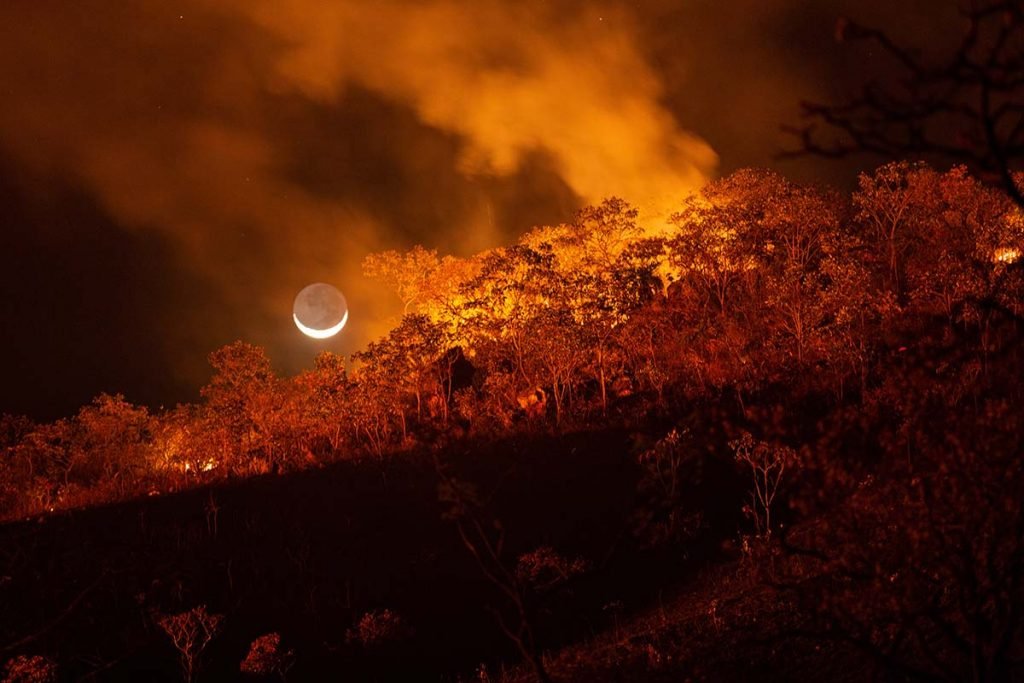 Incêndio na Chapada dos Veadeiros