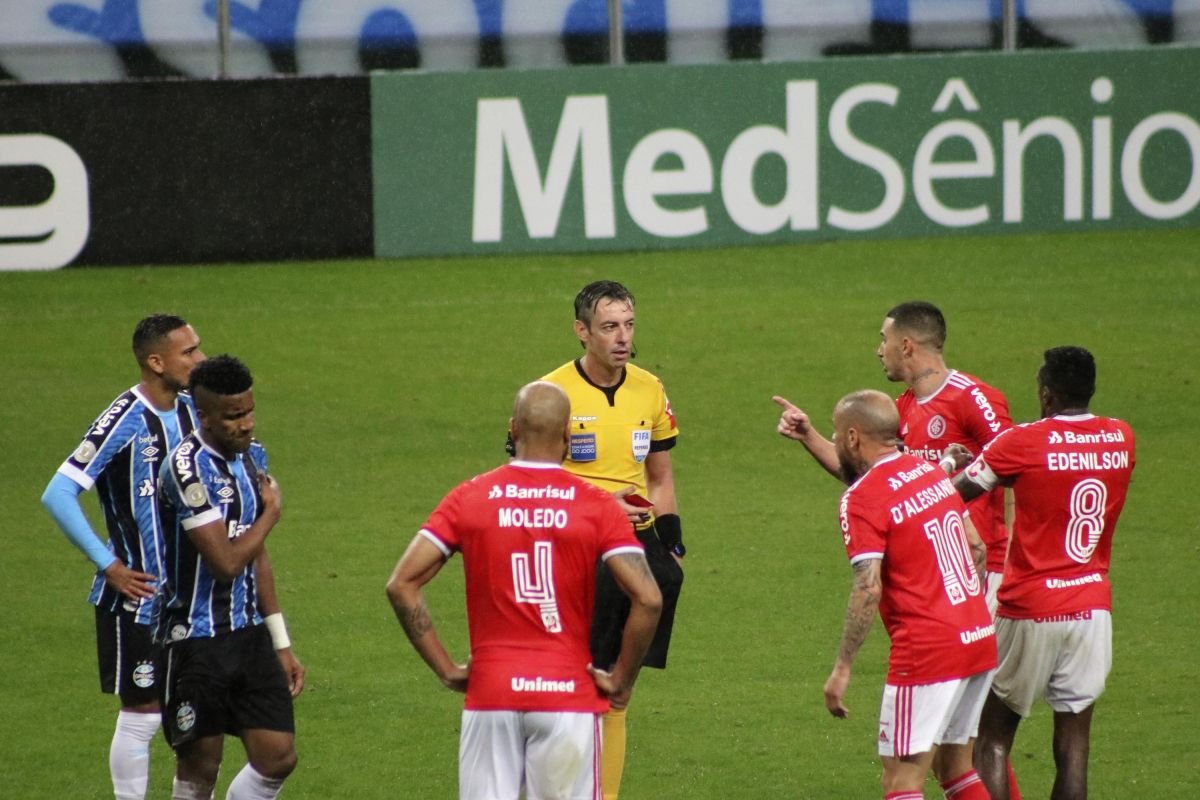 Internacional x Atlético/MG: onde assistir ao jogo do Brasileirão