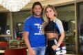 Hulk Paraíba e Camila Ângelo