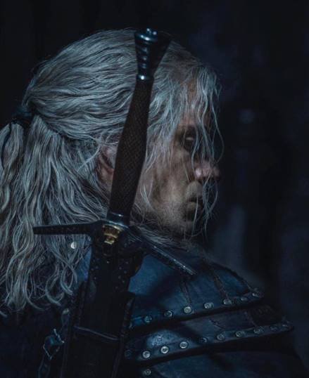 Henry Cavill se machuca durante filmagens de The Witcher