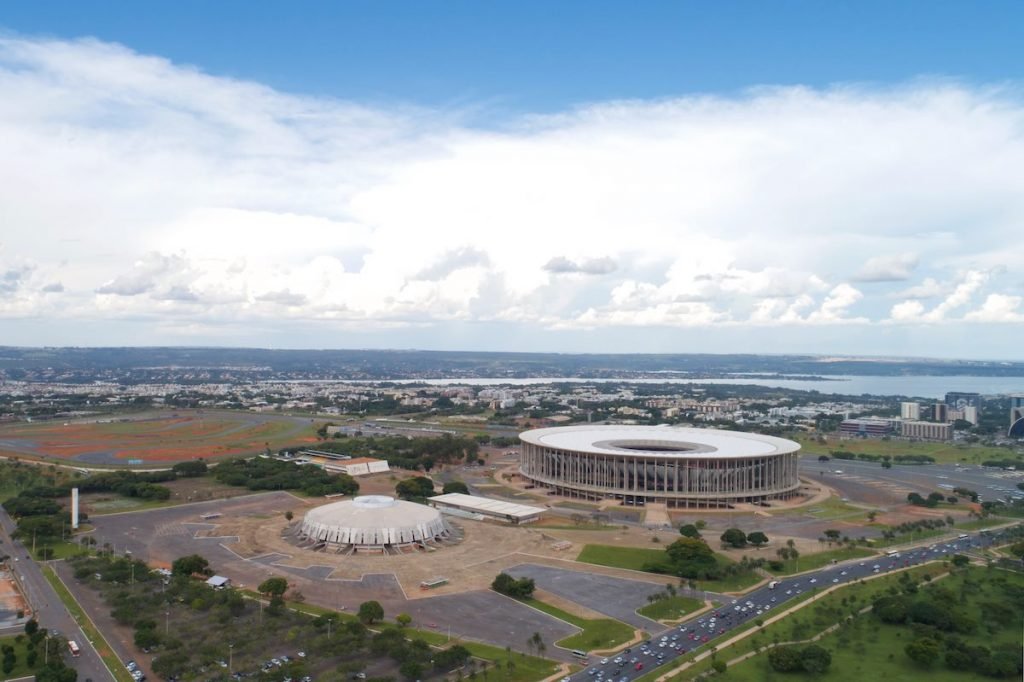 Complexo Esportivo: Arena BSB, Mané Garrincha, Nilson Nelson e Cláudio Coutinho
