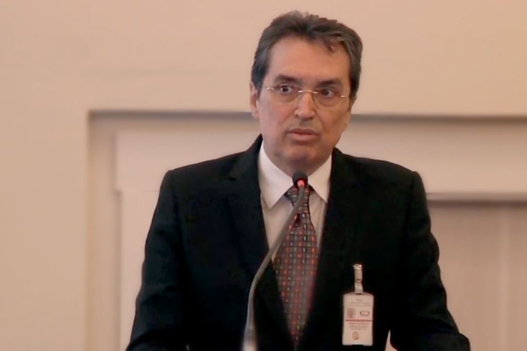 Carlos Carvalho, Diretor da Divisão de Pneumologia do Instituto do Coração (InCor) do HCFMUSP