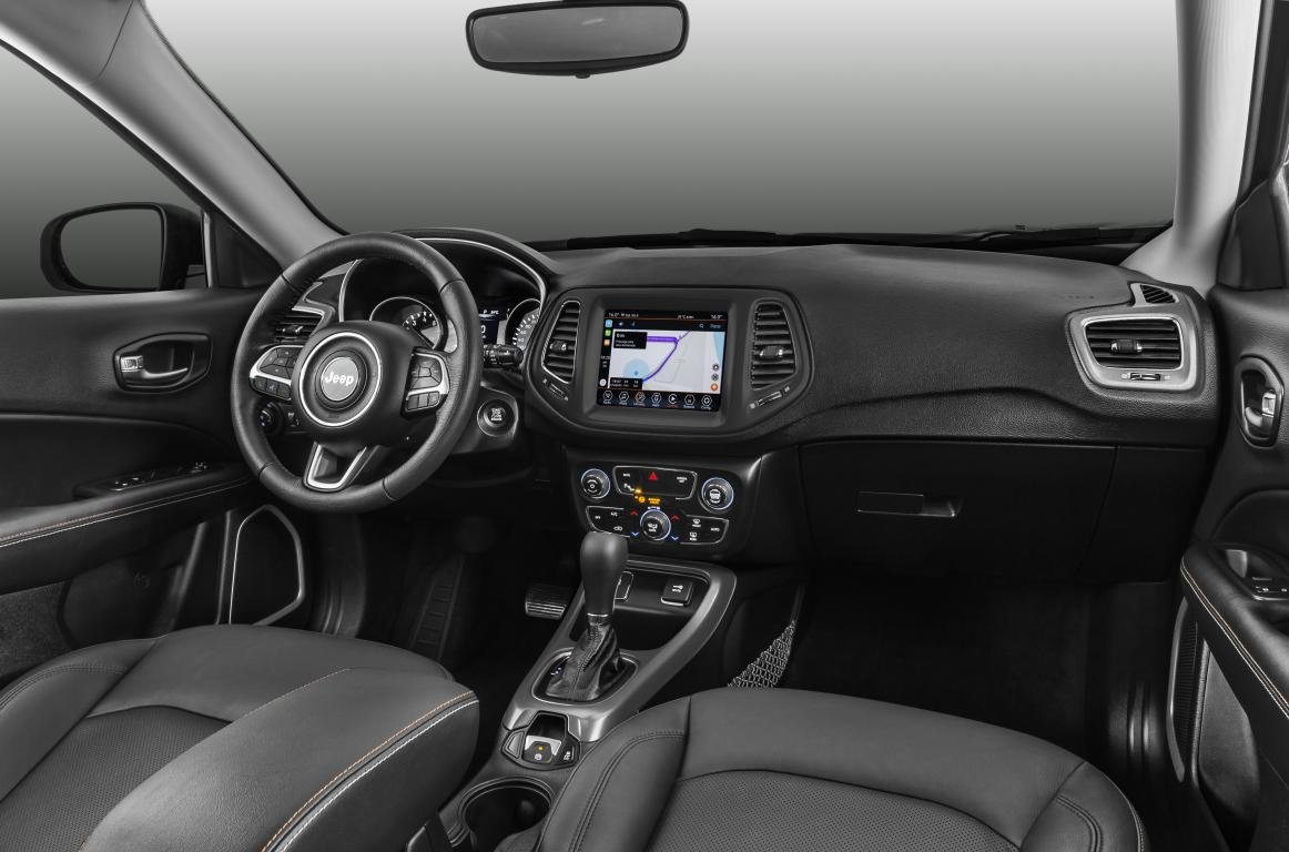 Jeep Compass Longitude 2.0 flex o que o leva a ser tão popular
