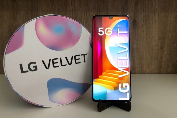 LG Velvet