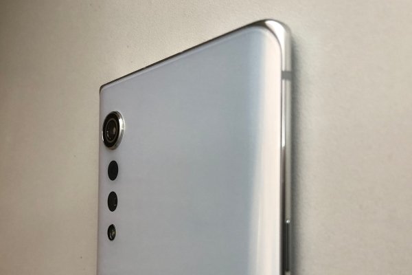 LG Velvet
