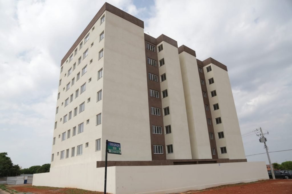 entrega chaves de novos apartamentos a moradores de Samambaia3