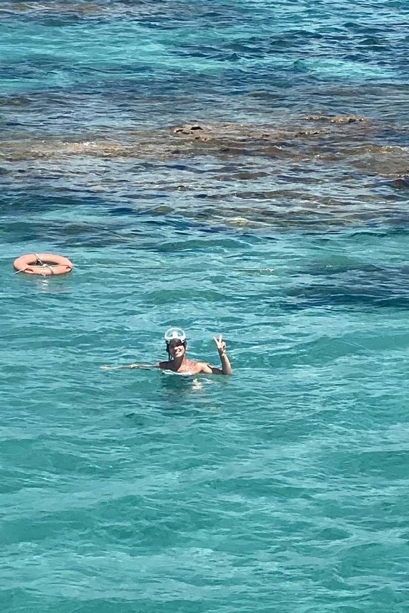 Thiago Miranda e amigos curtem o feriado na linda praia de Jacumã, RN (4)