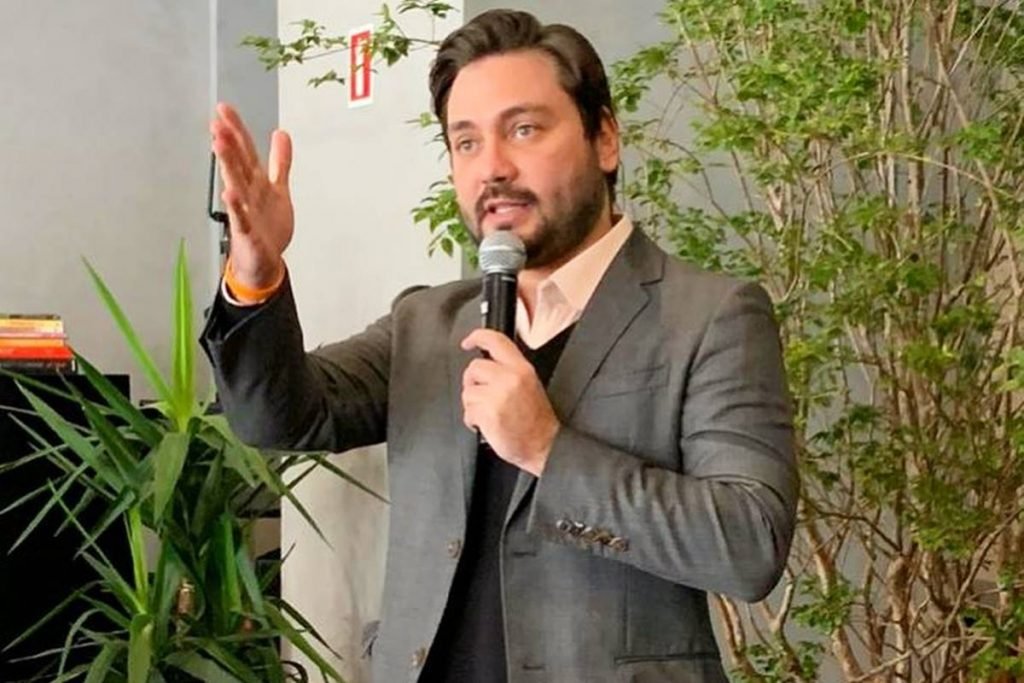 Candidato à prefeitura de São Paulo Filipe Sabará (Novo)