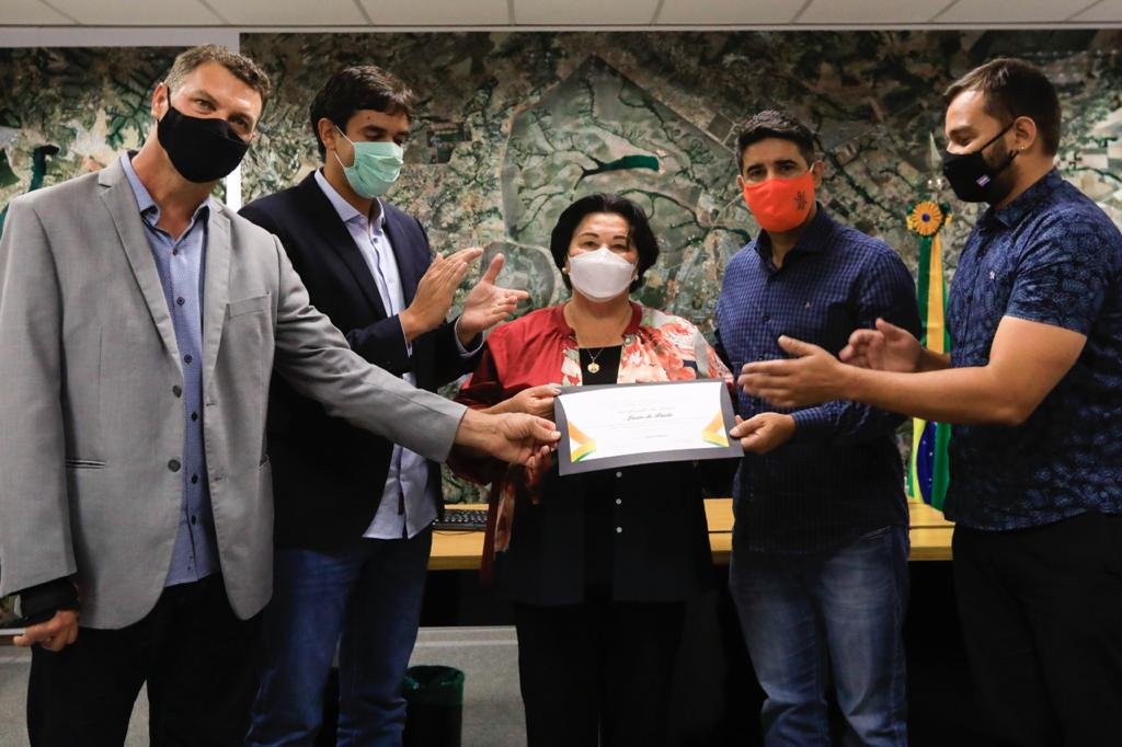 Luzia de Paula toma posse na CLDF em 2020