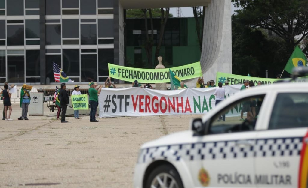 Manifestação em frente ao STF