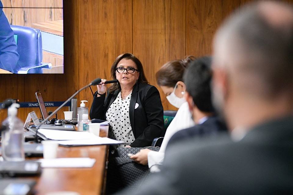 Cristiane Rose Jourdan Gomes, diretora da Anvisa
