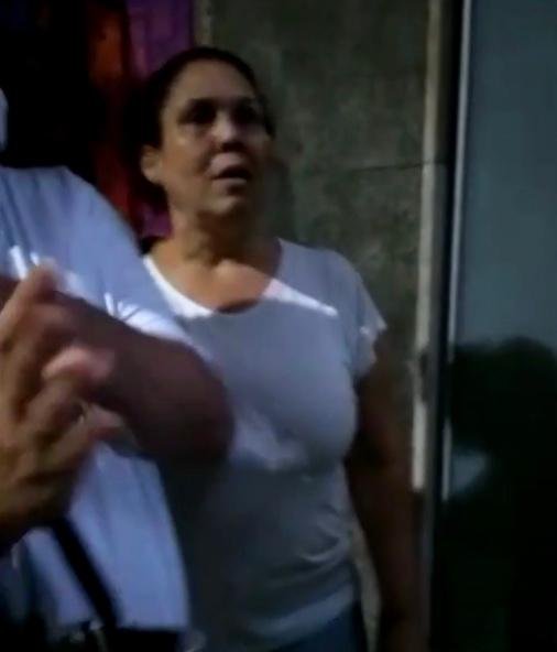 Mulher ofende rapaz na Lapa