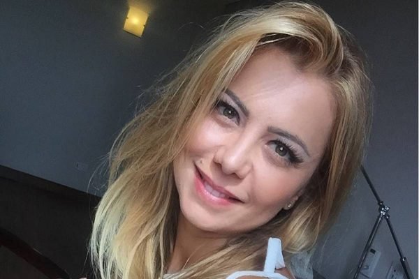 simone soares capa
