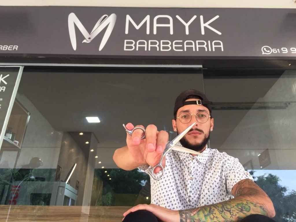 mayk barbeiro