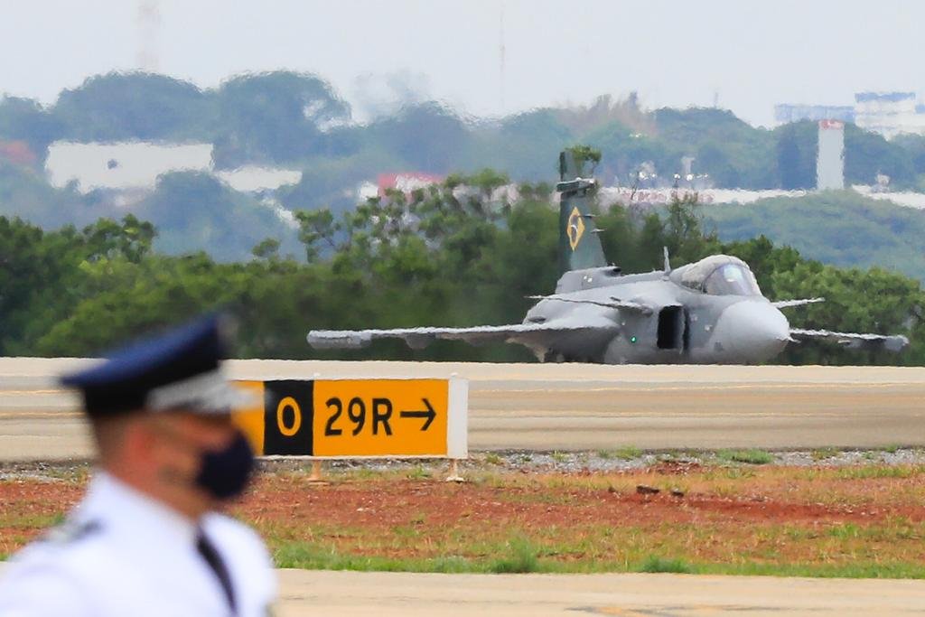 FAB caça de fabricação sueca F-398