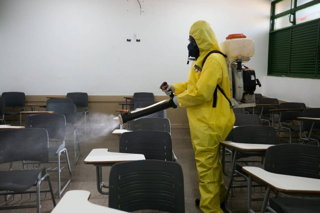 Limpeza de sala de aula