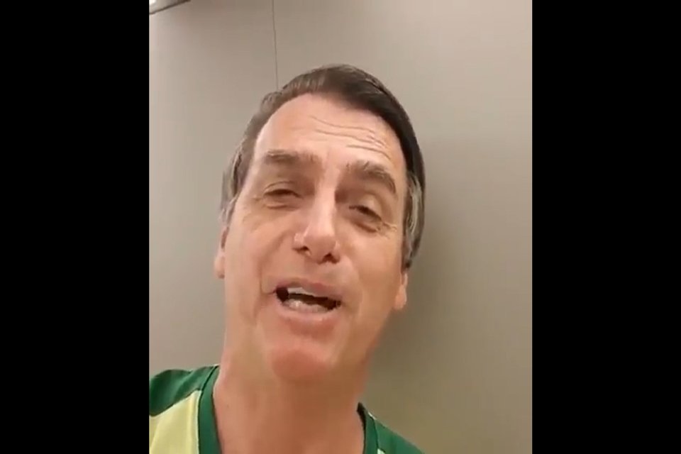 Jair Bolsonaro faz propaganda para AlfaCon
