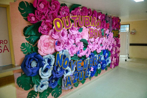 painel outubro rosa