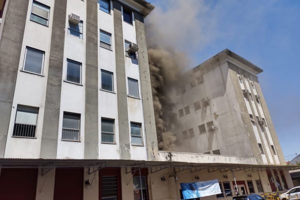 incendio atinge hospital do rio de janeiro