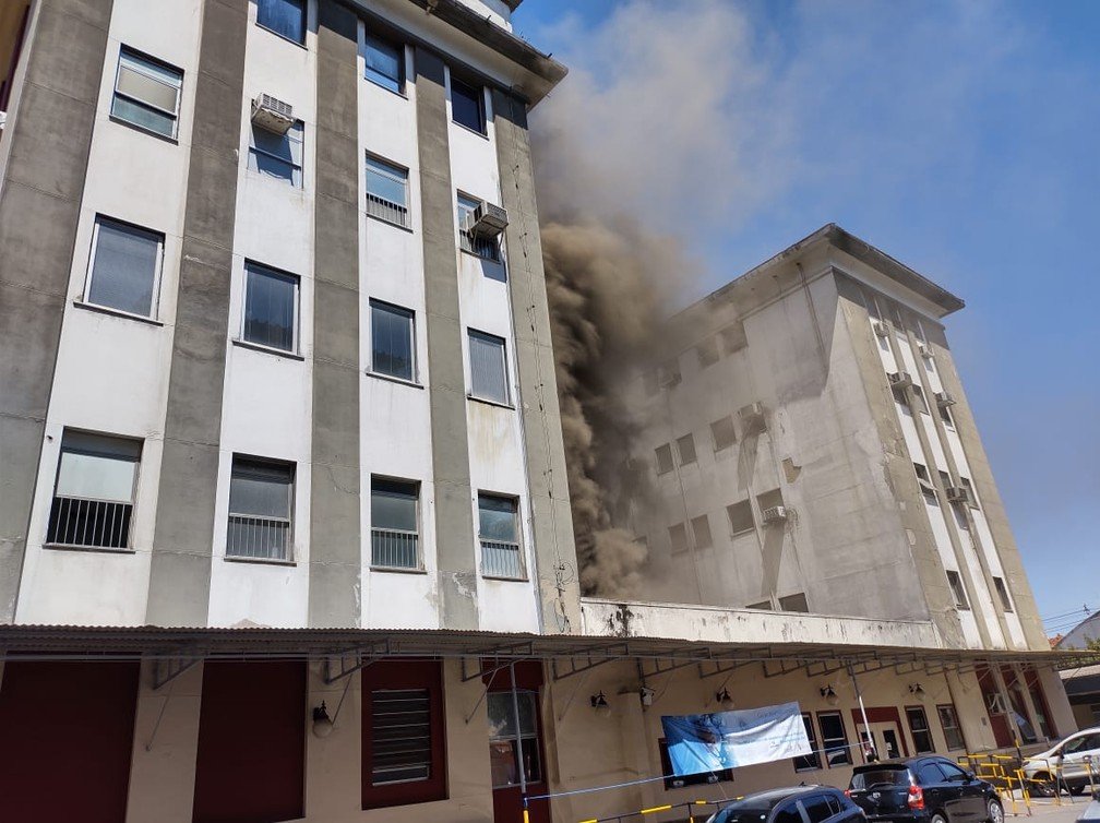 incendio atinge hospital do rio de janeiro