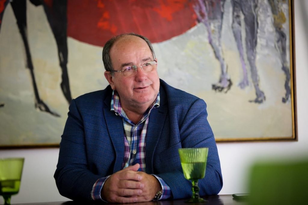 Entrevista com o Dono da farmacêutica União Química, Fernando Marques