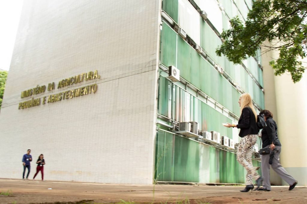 fachada do Ministério da Economia