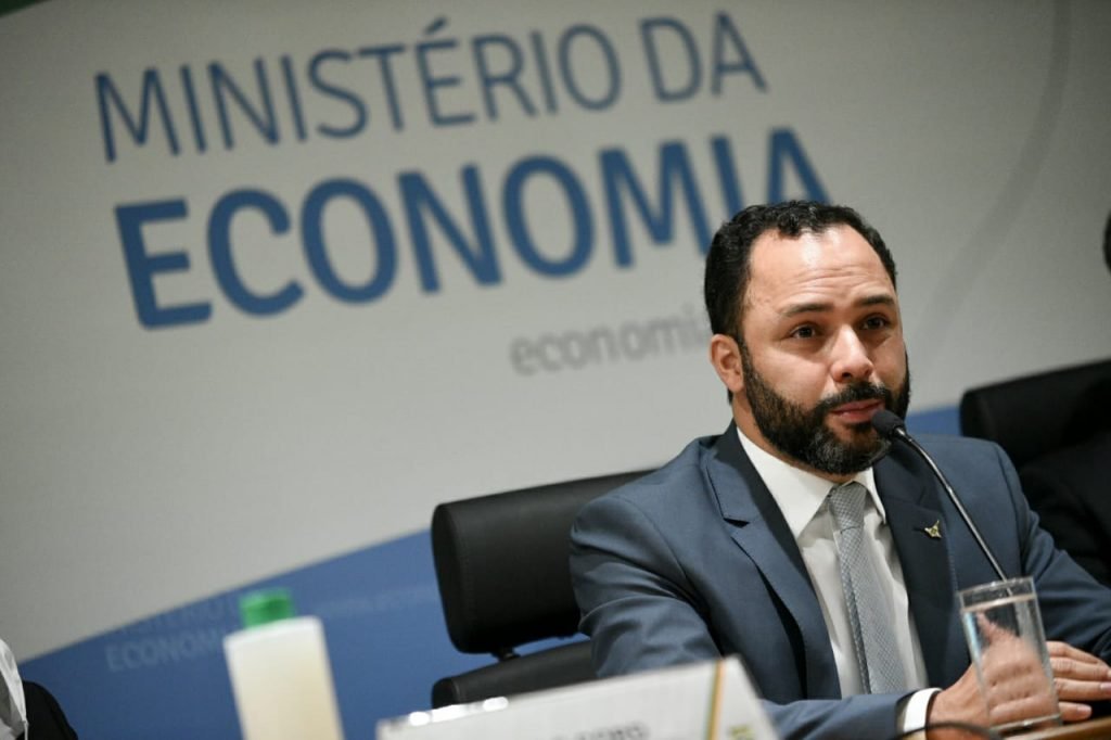 cerimonia de assinatura de regularizacao fundiaria de vicente pires no ministerio da economia5