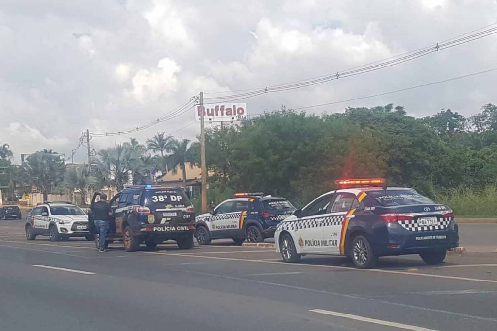 3Tiroteio próximo a churrascaria deixa um morto e um ferido no DF