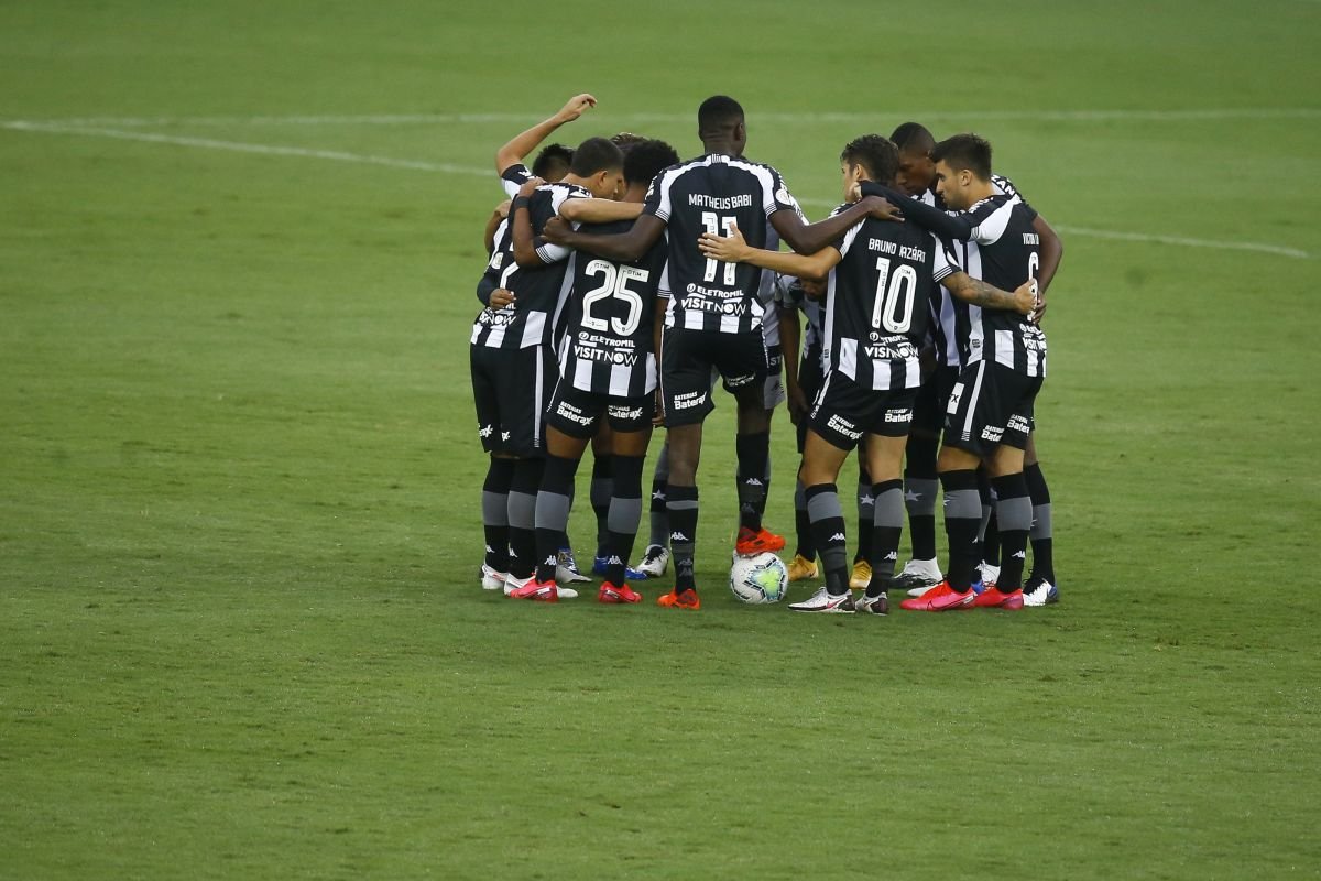 Botafogo anuncia contratação do colombiano Iván Angulo, botafogo