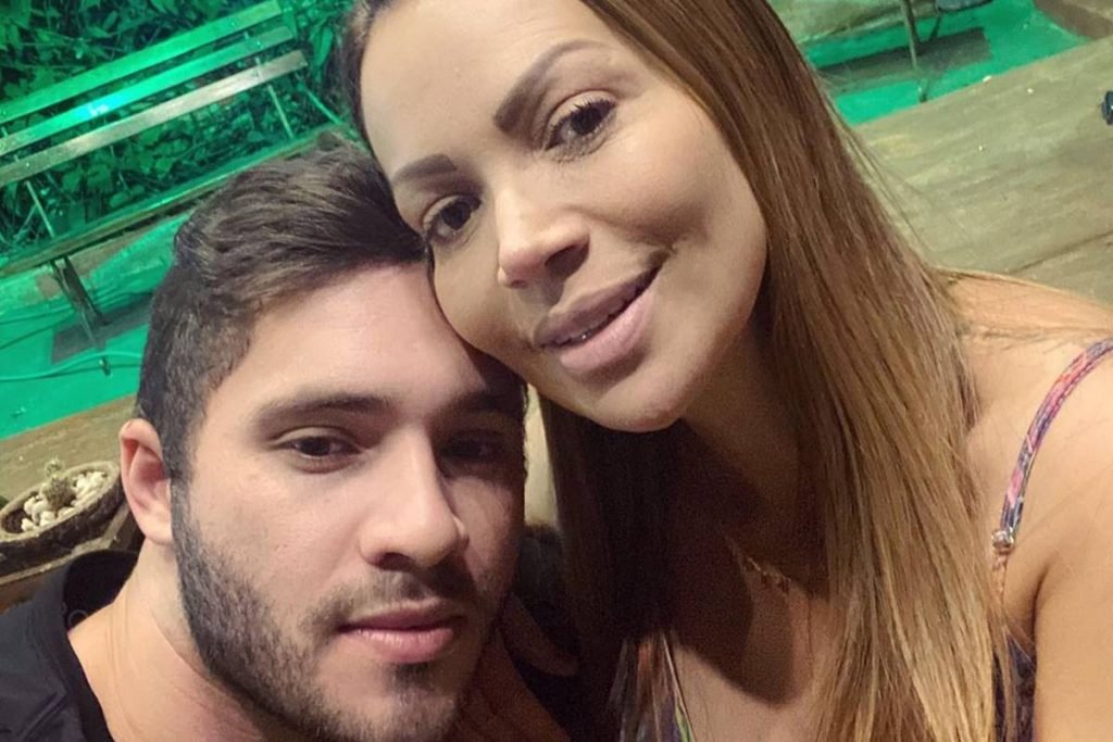 Solange Almeida e Monilton Moura