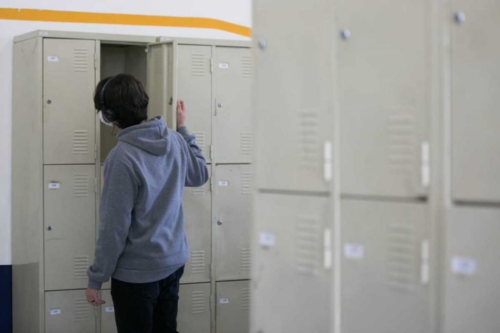 Retorno das aulas do ensino médio no estado de São Paulo. Escola Estadual Professor Milton da Silva Rodrigues, no bairro Freguesia do Ó