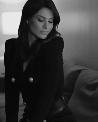 Andressa Suita muda visual