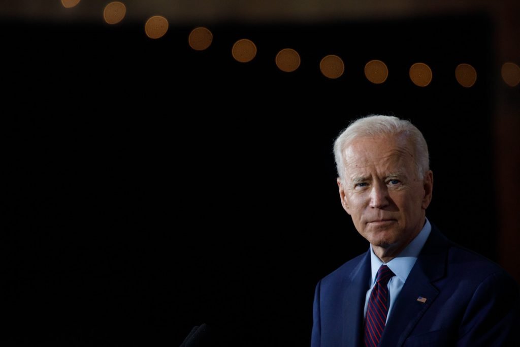 candidato joe biden durante pronunciamento