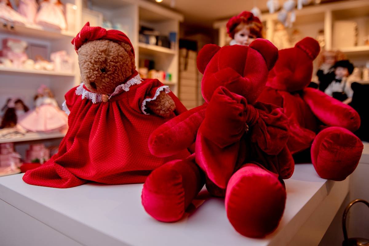 Brasília (DF), 06/11/2020. Fabiani Christine, Gabriela Alcoforado e Khenia Gomes convidam para almoço petit comite de lançamento do Especial de Natal das marcas Remembear, Vinalla Vinhos e Degustare. Foto: Jacqueline Lisboa/Especial Metrópoles