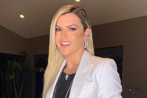 Mirella Santos, esposa do Ceará