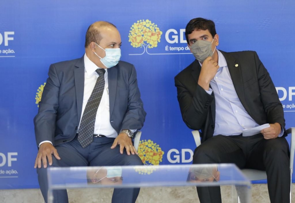 governador ibaneis e o deputado Rafael prudente Rocha assina refis DF 20203