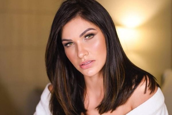 andressa suita