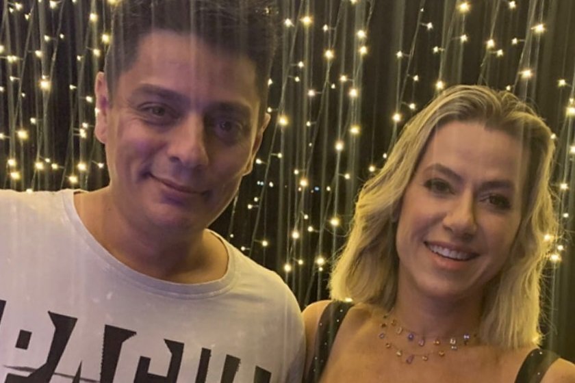DJ Sony e Flávia Toledo