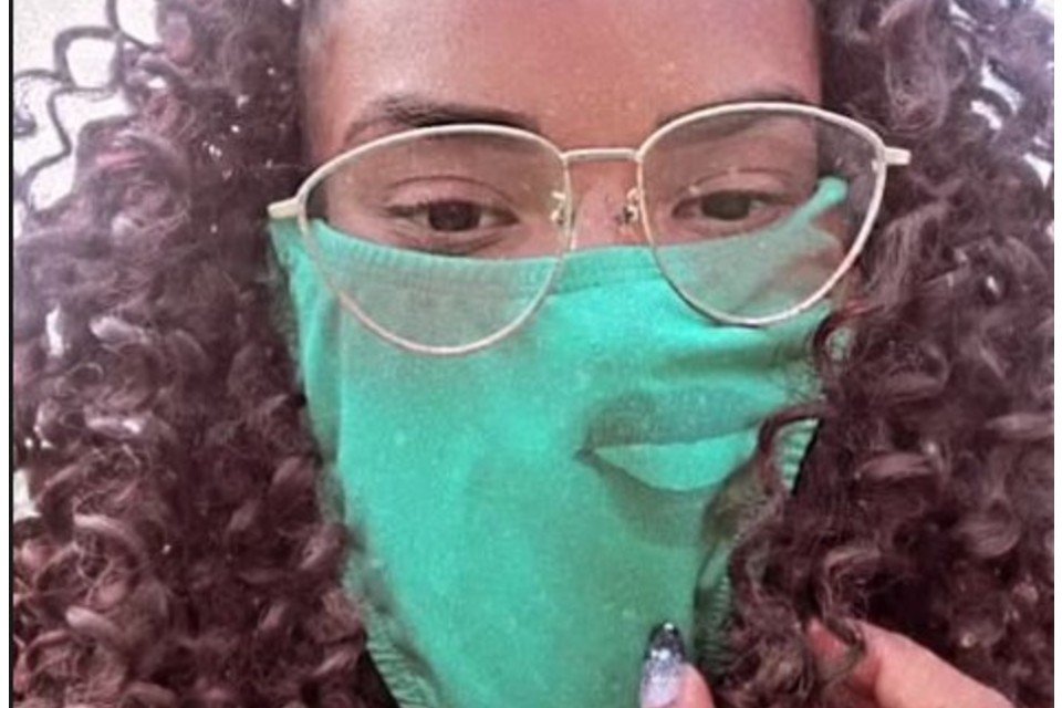 Kathy_maravilha_calcinha_mascara