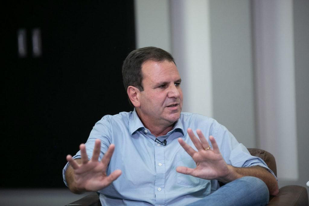 Eduardo Paes conversa com Raquel Sheherazade para o Metrópoles