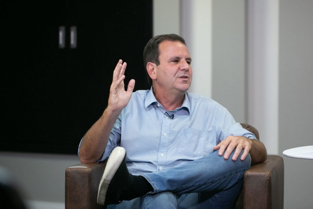 Eduardo Paes conversa com Raquel Sheherazade para o Metrópoles