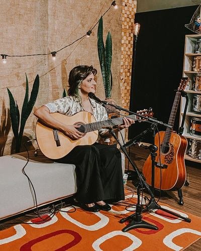 Larissa Vitorino do The Voice