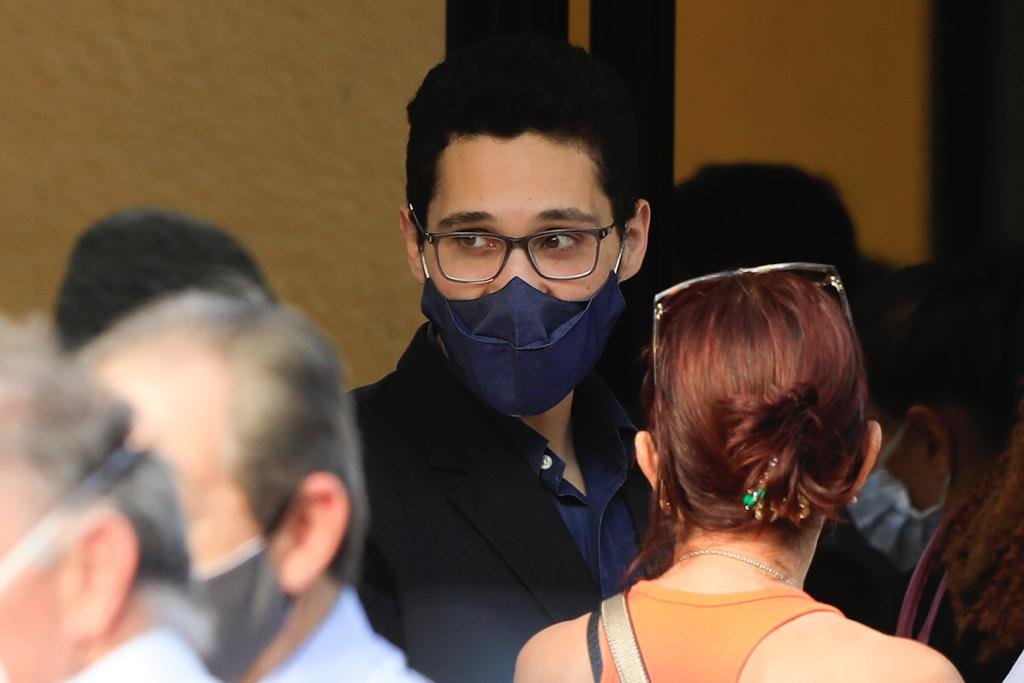 velório do político Jofran Frejat no cemitério Campo da Esperança 1