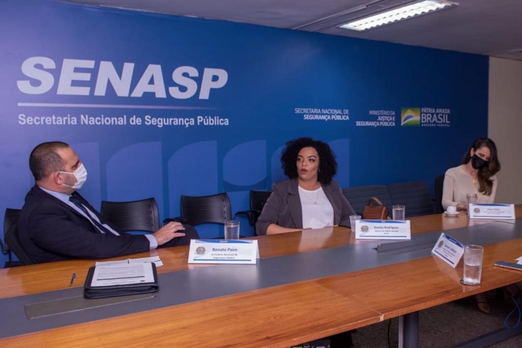 Live Abordagem Midiática em crimes de violência contra número realizada no Palácio da Justiça.