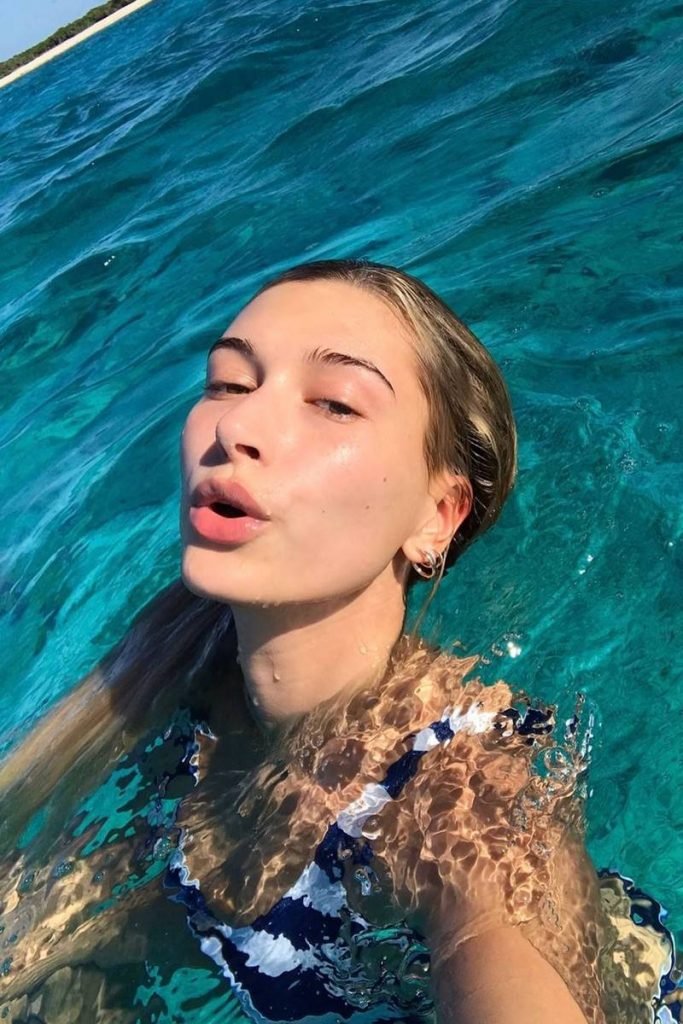 Hailey Bieber