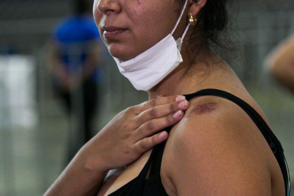 Velório do marido e da mãe de Sônia Vilhena, 23. O marido é Ronivan Vilhena Augusto-15-4