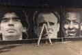 Muro do CT Rei Pelé com Maradona