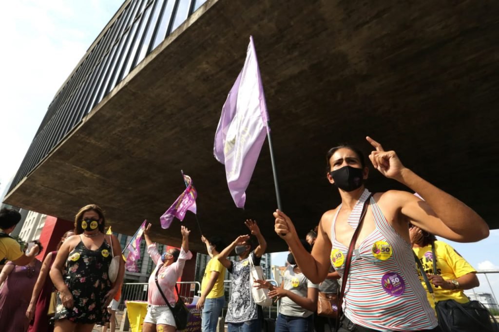 Apoiadores de Guilherme Boulos (PSOL), no masp na avenida Paulisa eleicoes sp 3